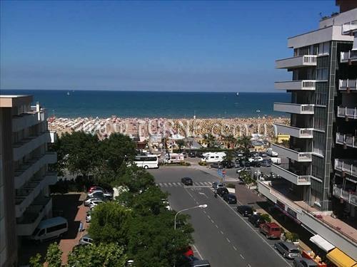 Отель Fedora 3*