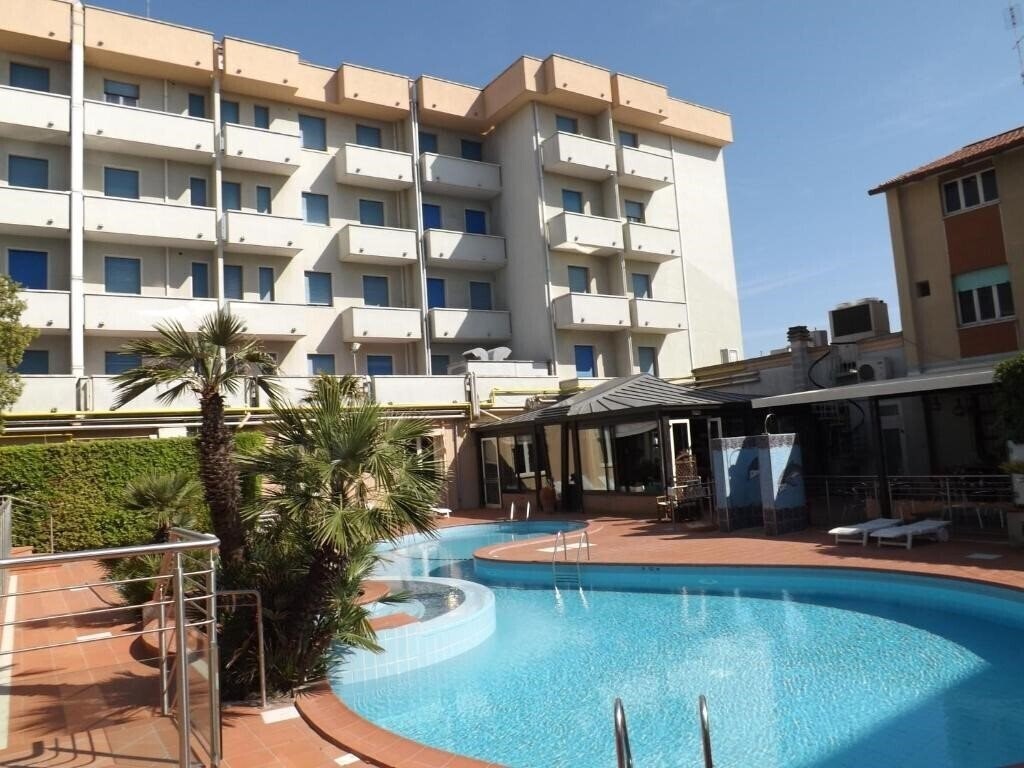 San Giorgio Savoia 3* суреті