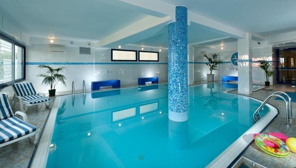 Nord Est (Cattolica) 4* суреті