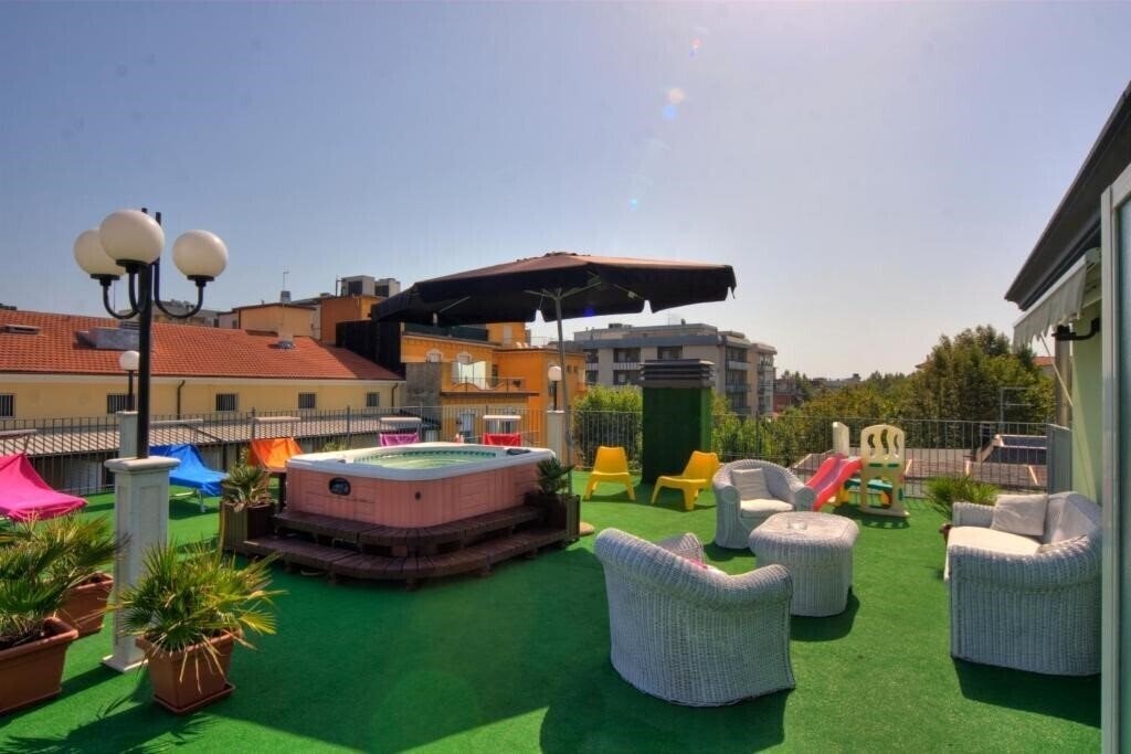 Отель Residence Divina (Miramare) 3*