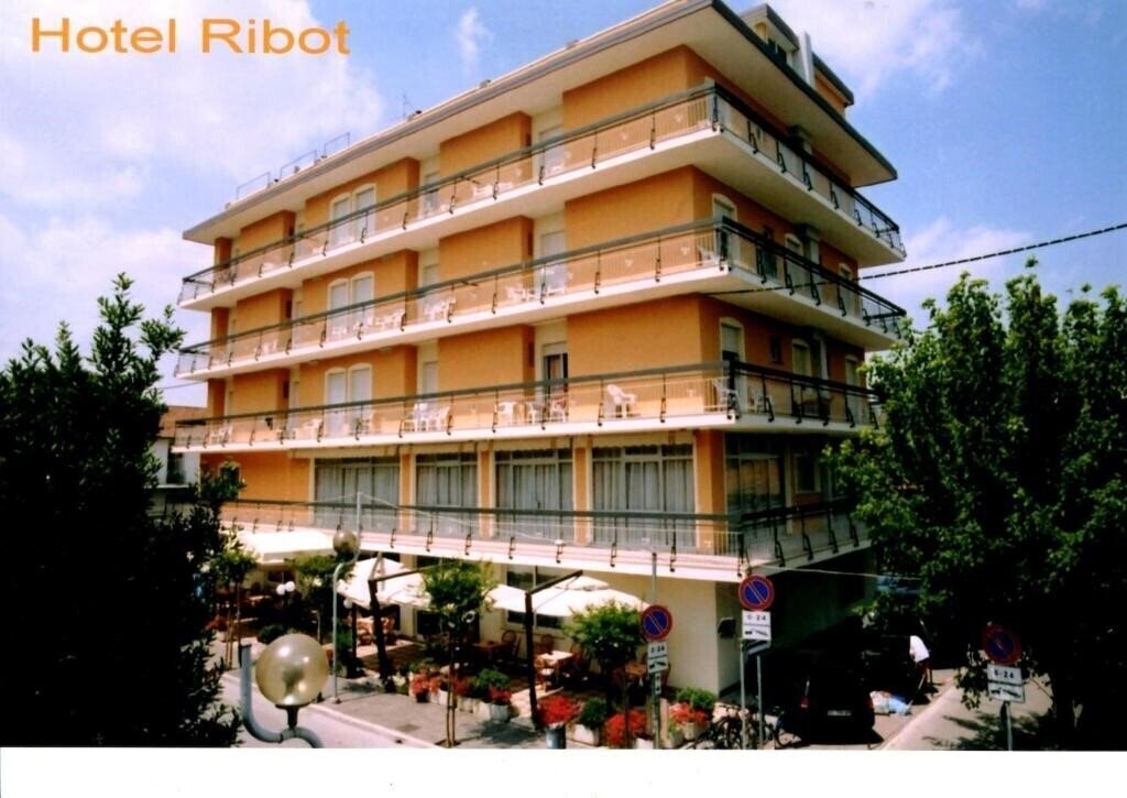 Изображение Ribot (Torre Perdera) 3*