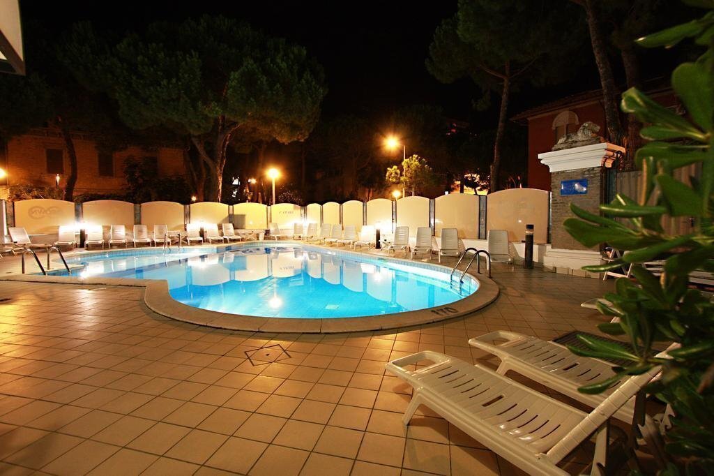 Atrium (Marina Centro) 3* фотосуреті