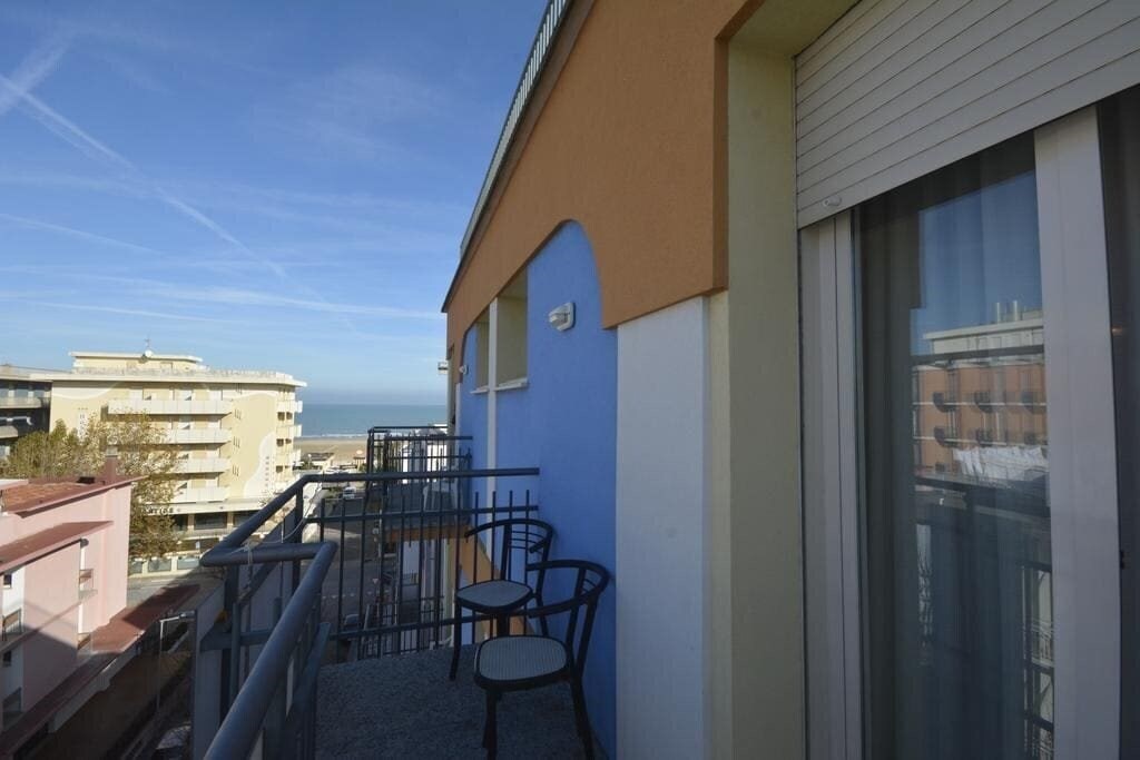 Corona (Rivazzurra) 3* қонақ үйі