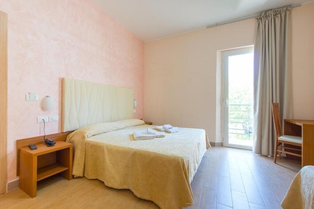 Adria Nuova 3* фотосуреті