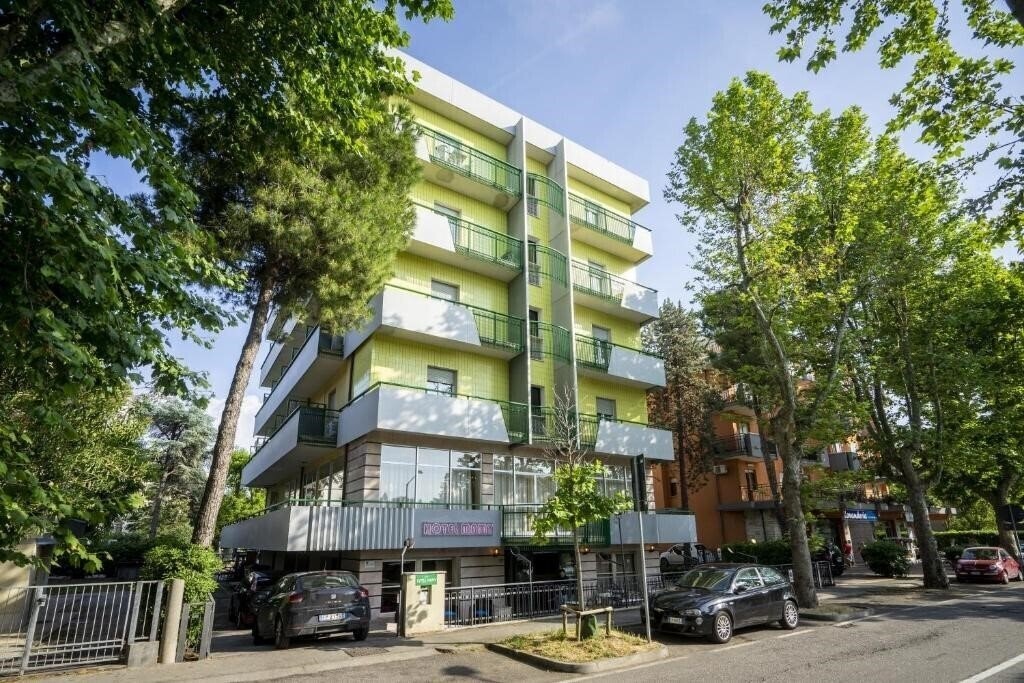 Hotel Mamy 2* қонақ үйі