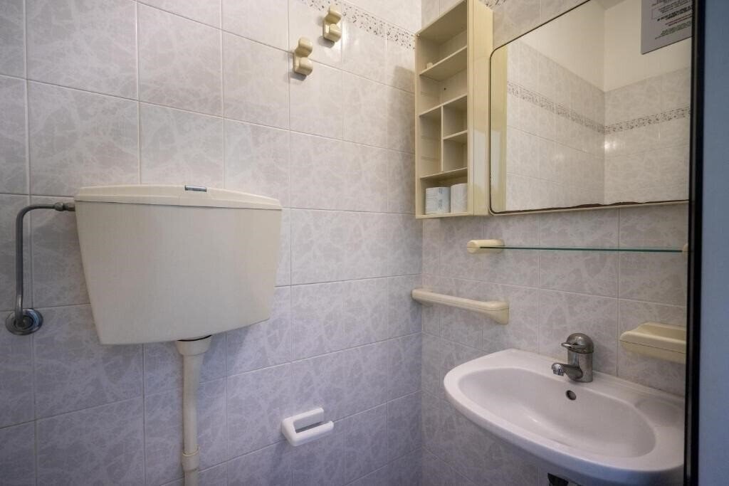 Hotel Mamy 2* фотосуреті