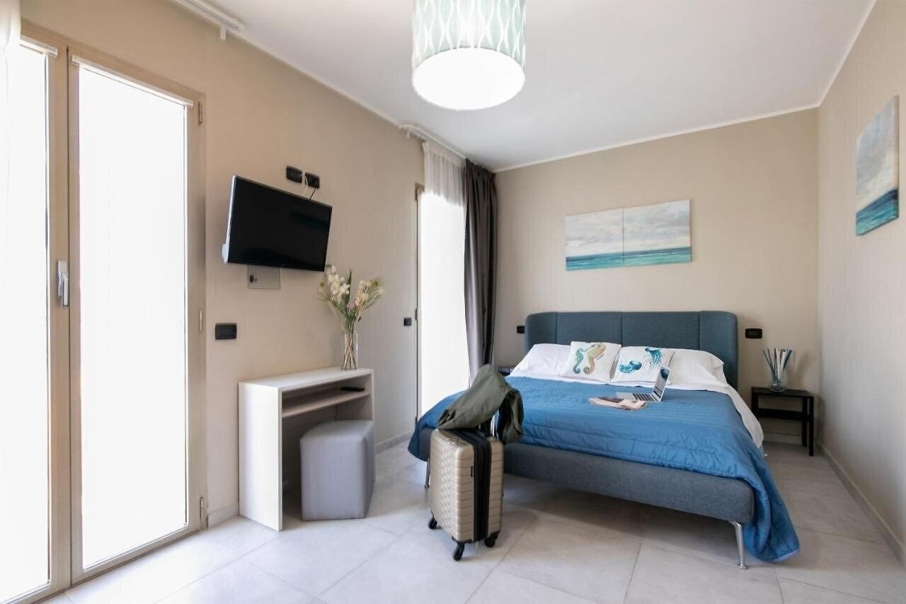 Hotel Noah Beach 3* суреті