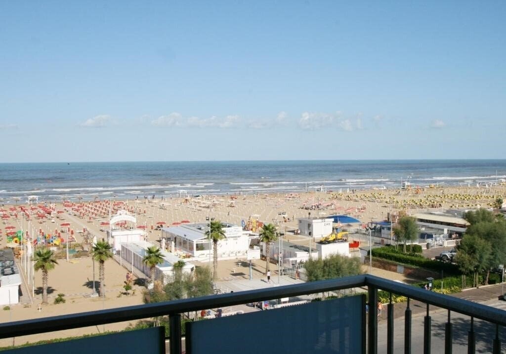 Caesar 4* қонақ үйі