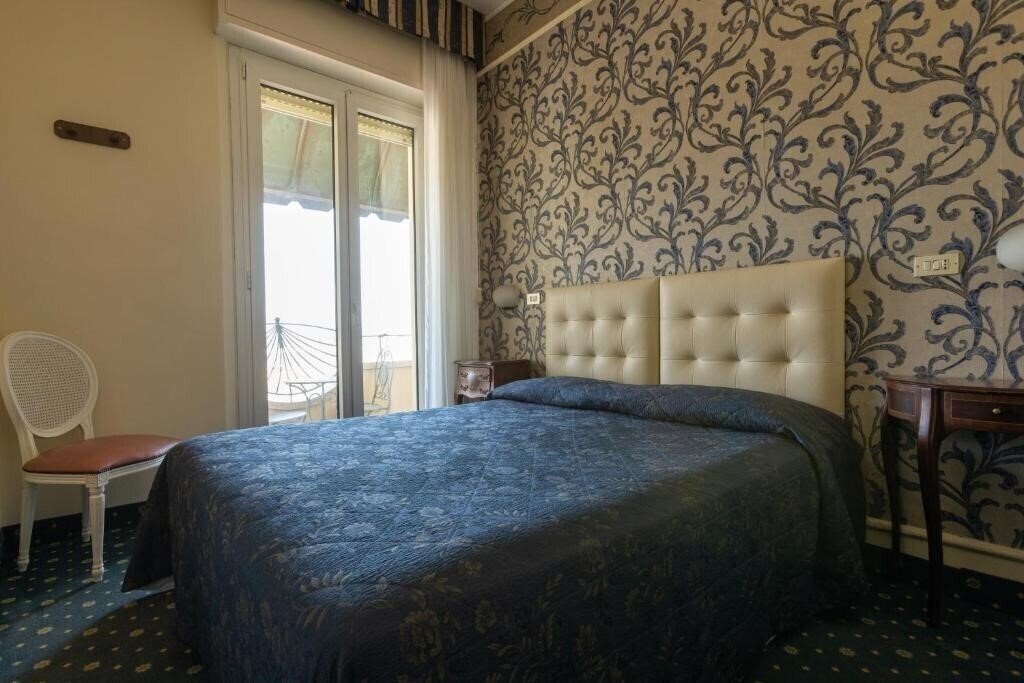 Изображение River 3*