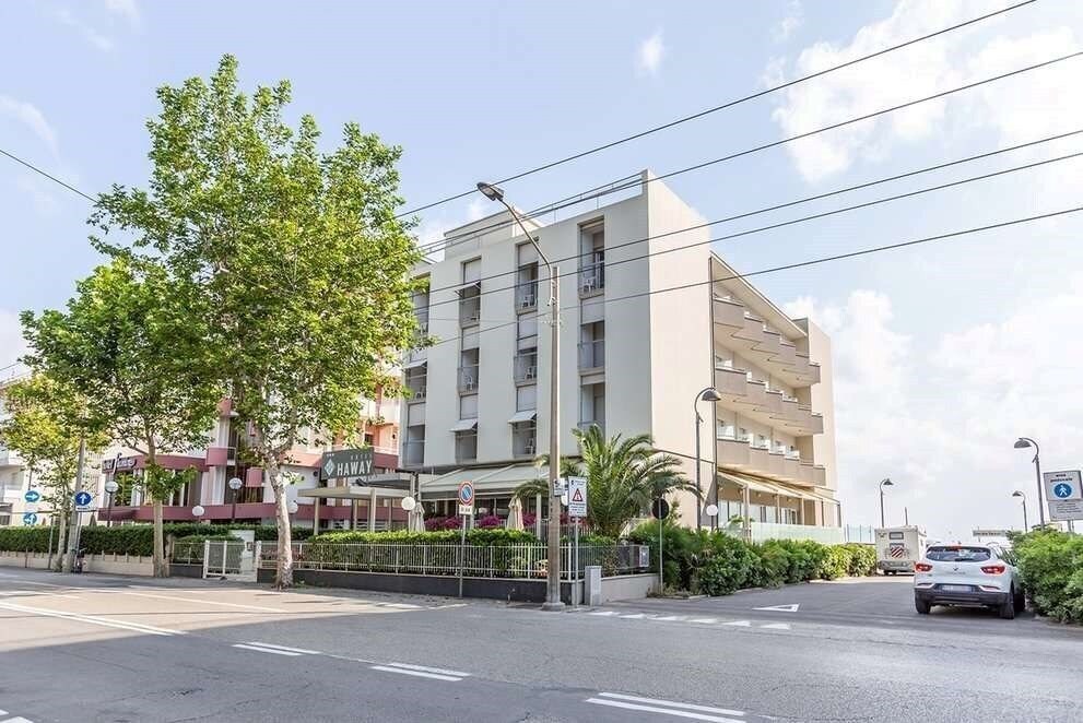 Отель Hotel Hawaii 3*