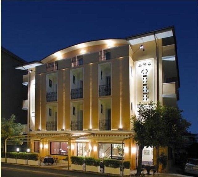 Hotel Till 3* қонақ үйі