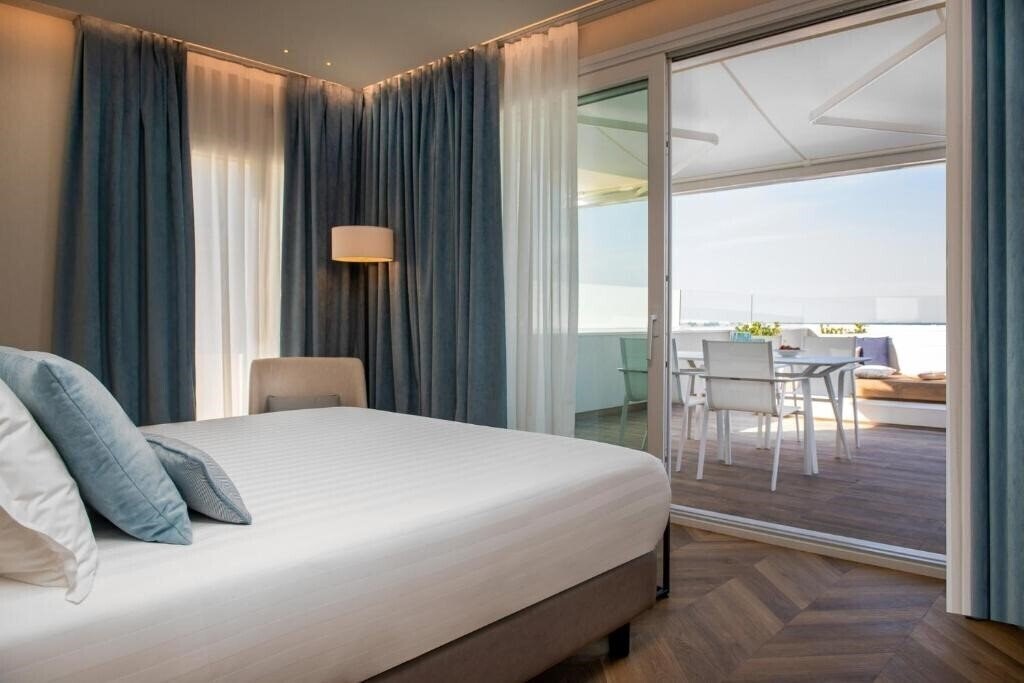 Suite Hotel Litoraneo 4* суреті