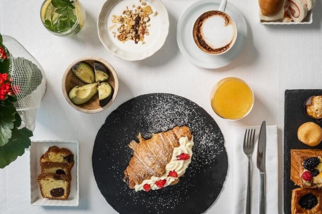 Du Soleil 4* суреті