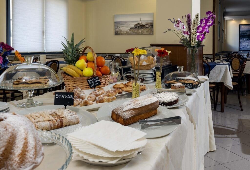 Изображение Petrarca 3*