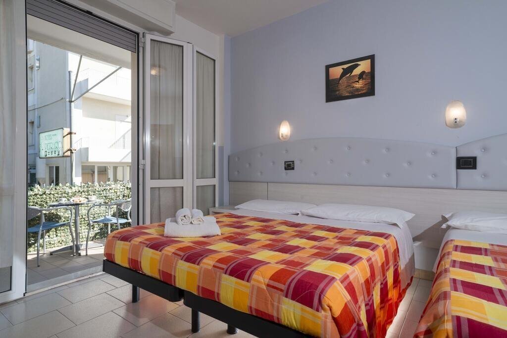 Картинка Petrarca 3*