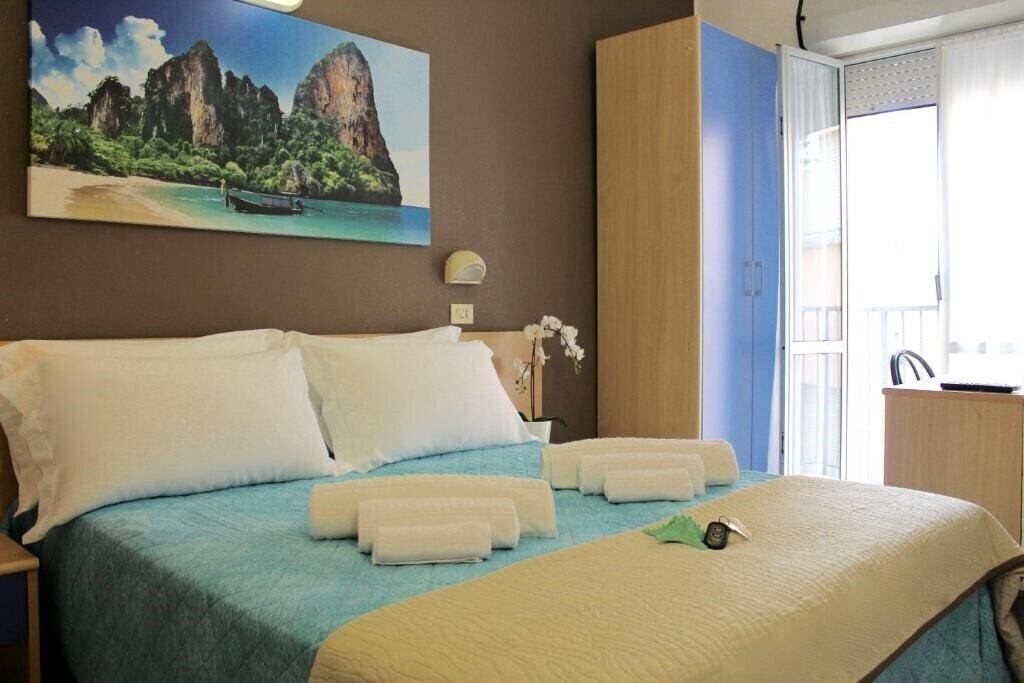 Adria Mare 3* суреті