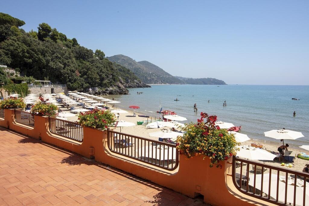 Отель Summit Hotel Gaeta 4*