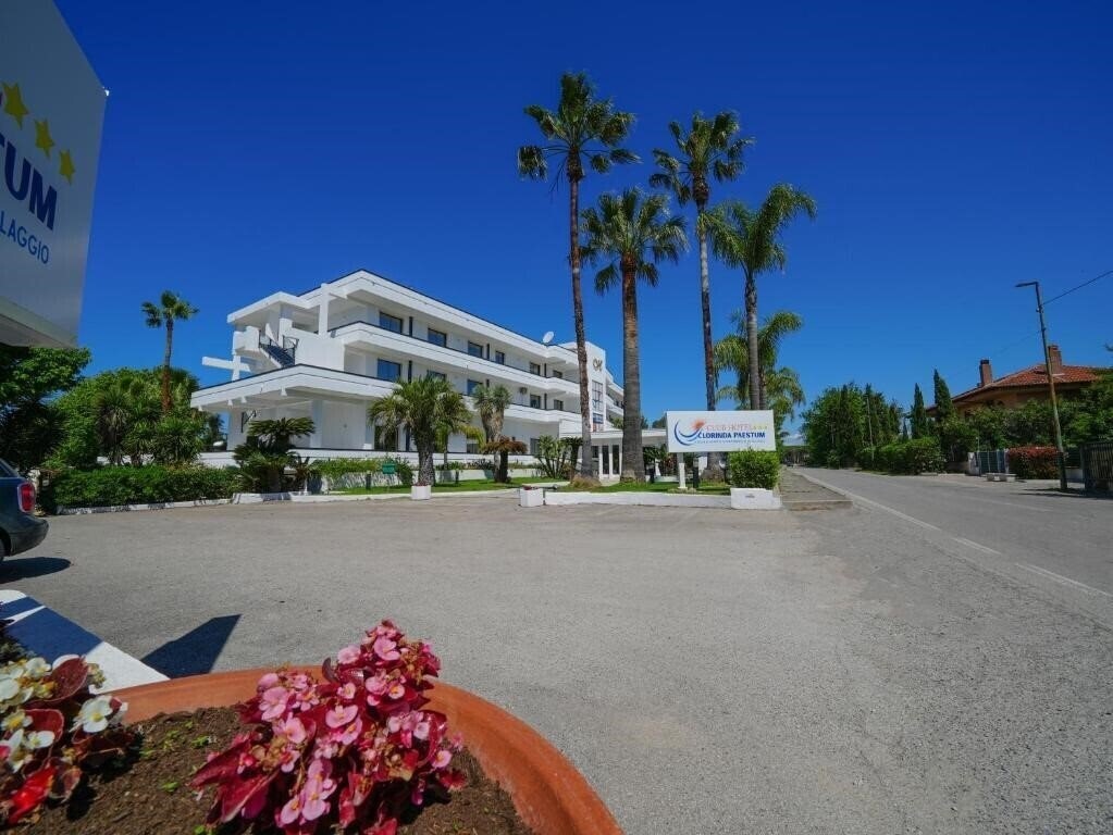 Фотография Clorinda 4*