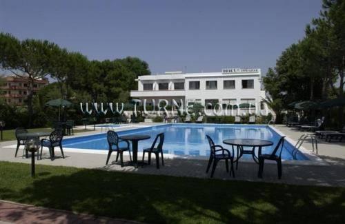 Capo Circeo 3* суреті