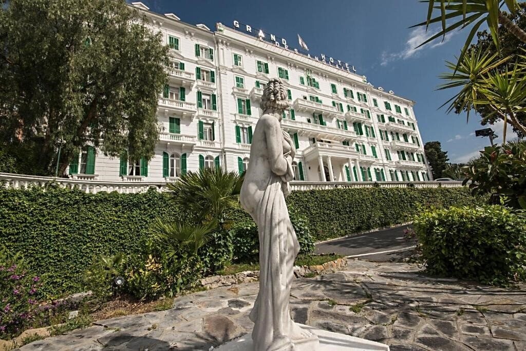Отель Grand Hotel Des Anglais 4*