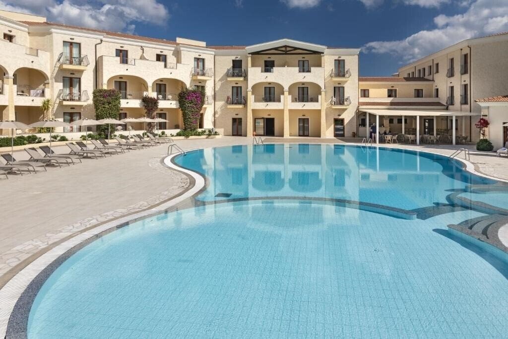 Blu Hotel Morisco Village 4* фотосуреті