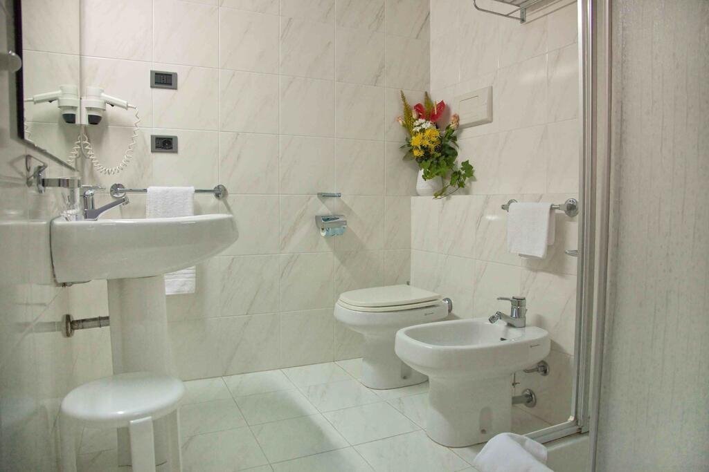 Фото Setar Hotel 4*