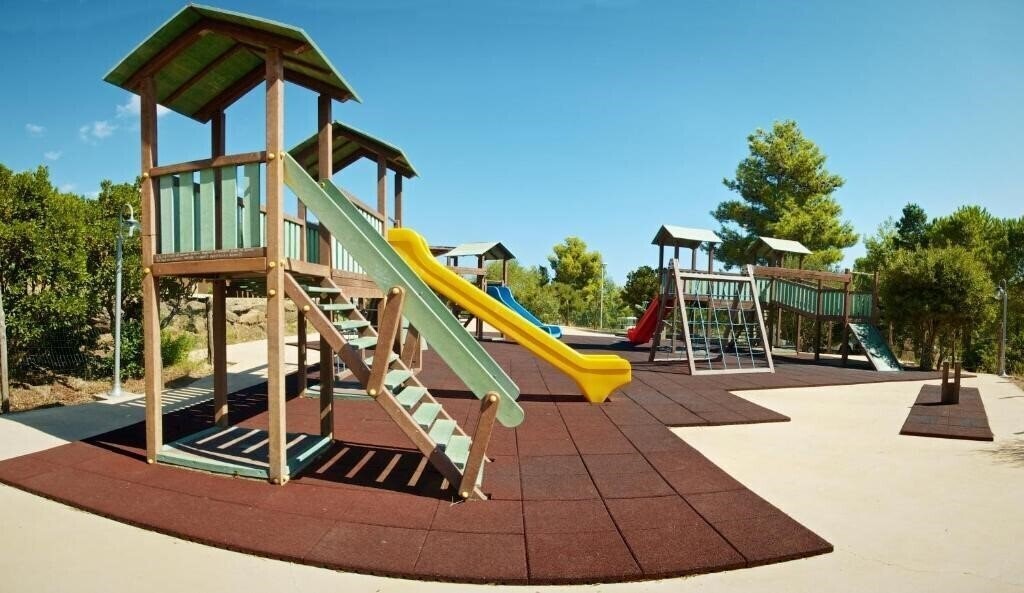 Фото Club Esse Cala Gonone 4*