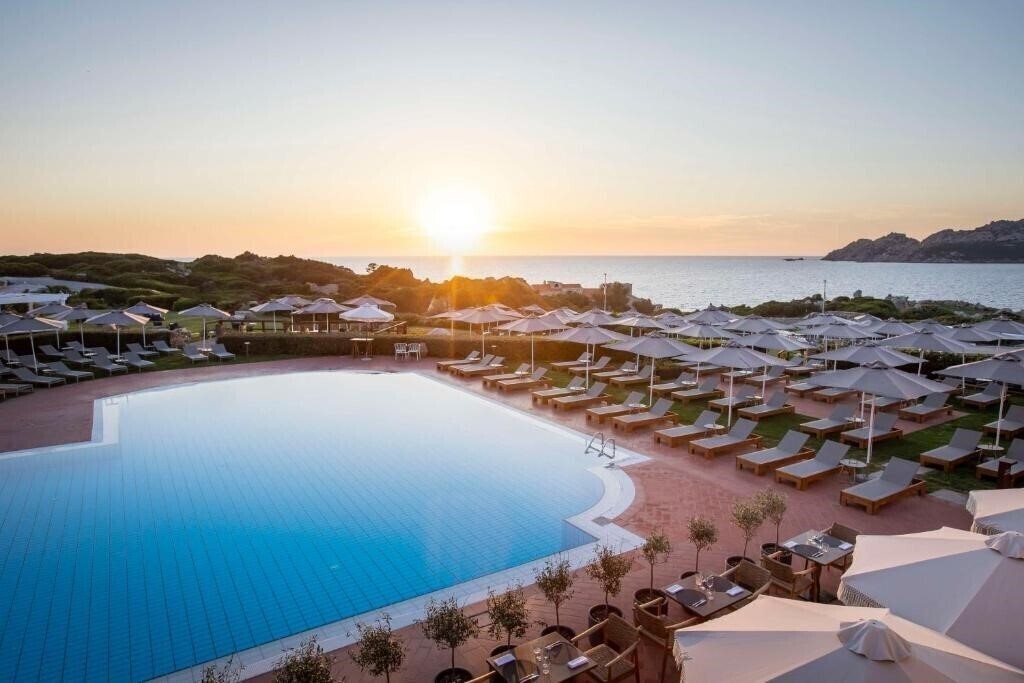 Отель Mangia's Santa Teresa Resort (ex. Cala Blu Resort) 5*