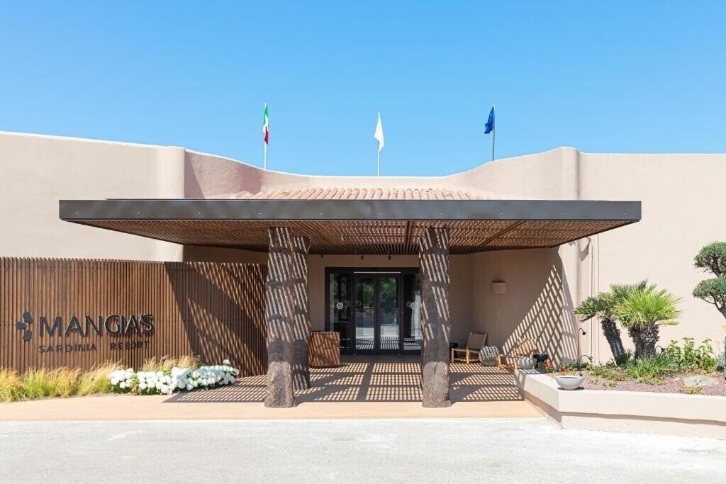 Фото Mangia's Sardinia Resort (ex. Marmorata Village, MClub Marmorata) 4*