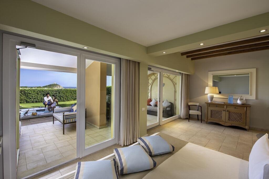 Фото Chia Laguna Resort Hotel Laguna 5*