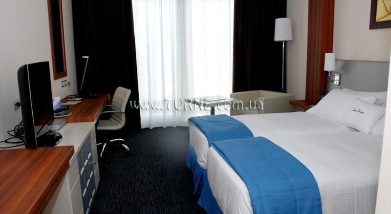 Фото Doubletree by Hilton Hotel Olbia 4*