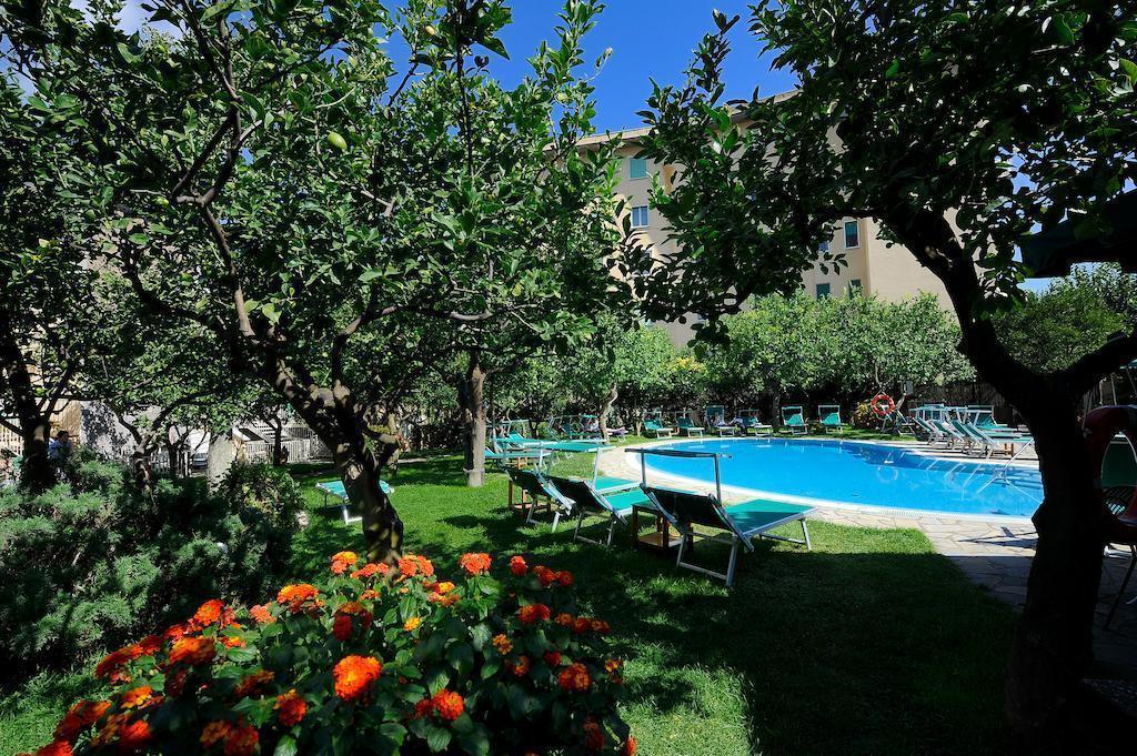 Antiche Mura 4* қонақ үйі