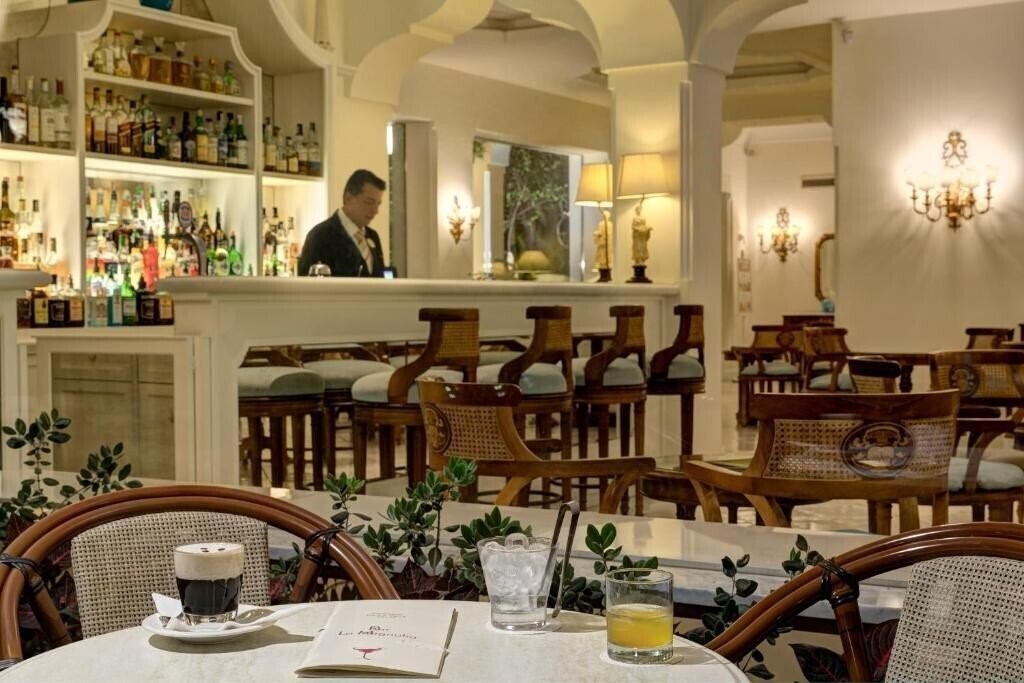 Картинка Grand Hotel De La Ville 4*