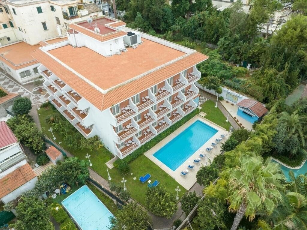 Eliseo Park'S (Sant' Agnello) 4* қонақ үйі