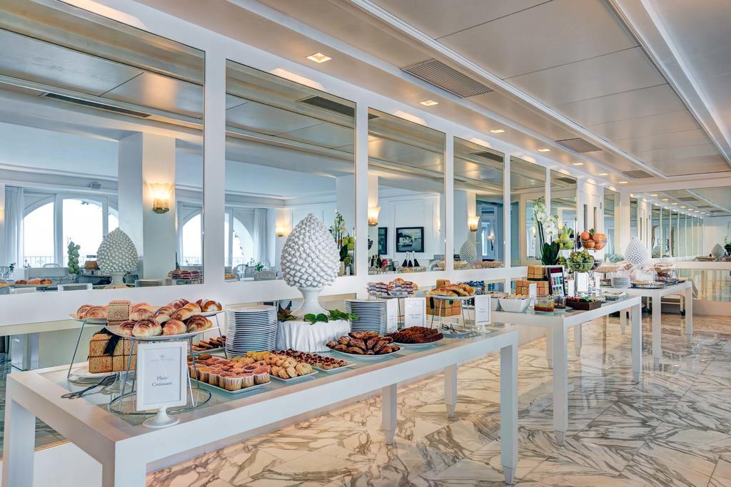 Riviera Grand 4* суреті