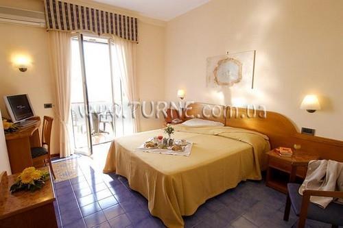 Delfino 4* қонақ үйі