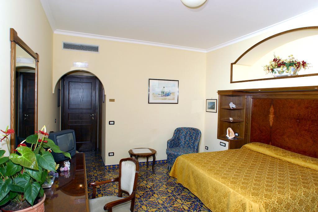 Изображение La Tonnarella 4*