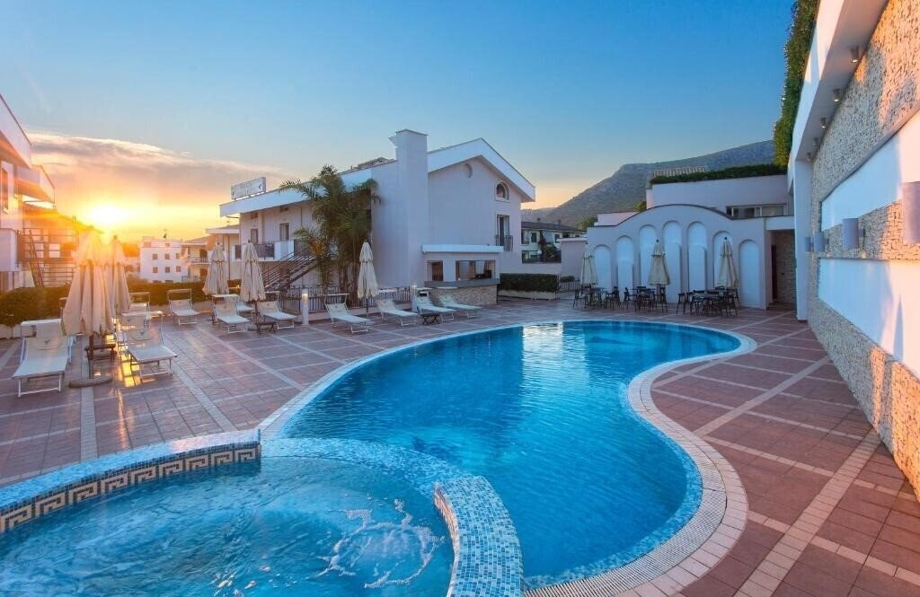 Изображение Virgilio Grand Hotel 4*