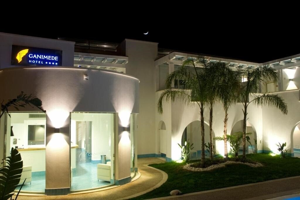 Ganimede 4* суреті