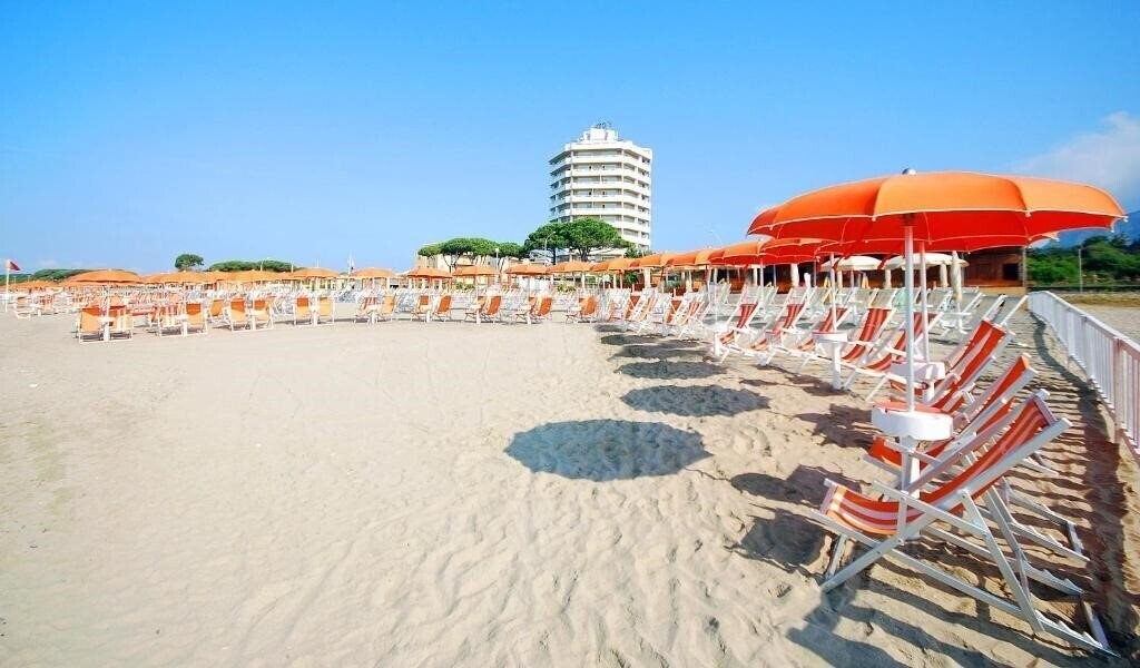 Appartamenti Torre del Sole 4* қонақ үйі