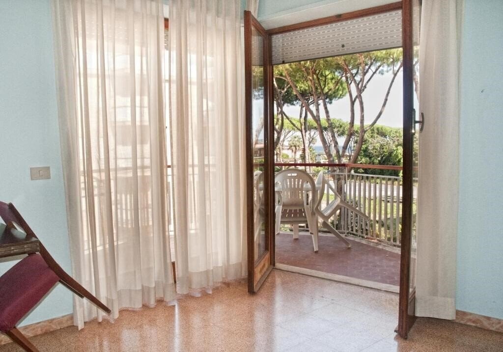 Riva Gaia Hotel & Residence 3* фотосуреті