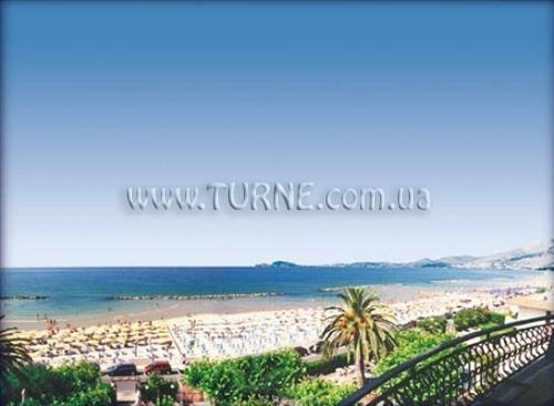 Отель Bajamar Hotel 4*