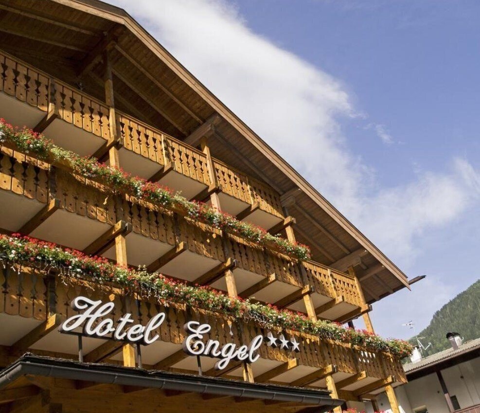 Engel 3* қонақ үйі