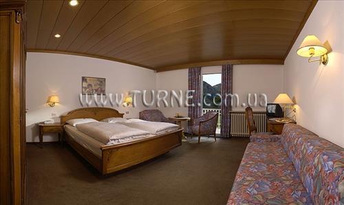 Отель Touring Val Gardena 4*