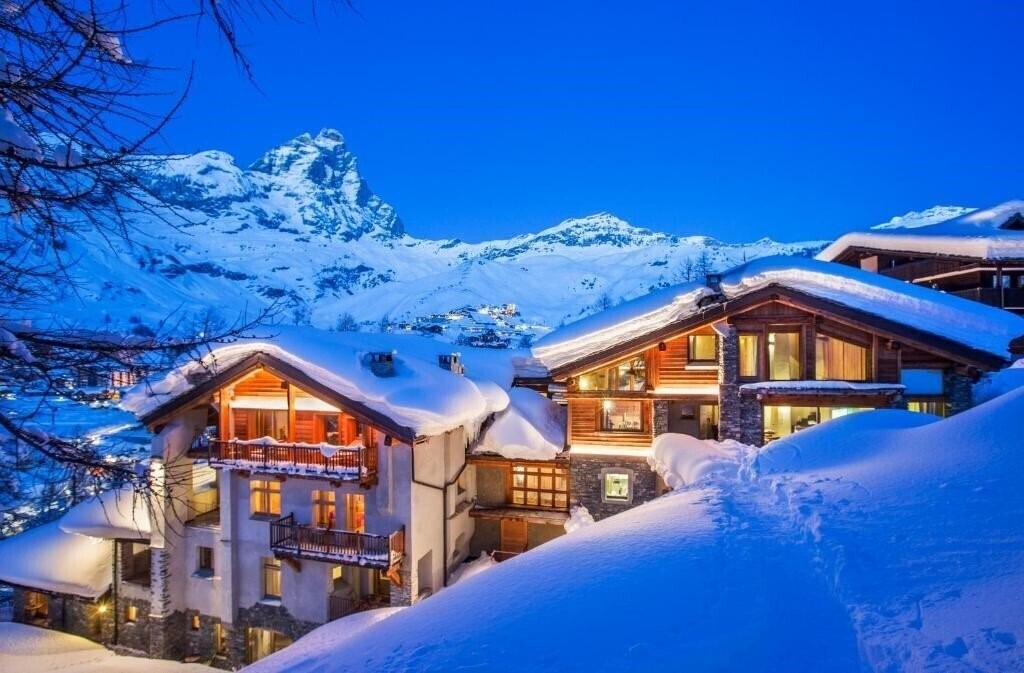 Saint Hubertus Resort 4* суреті
