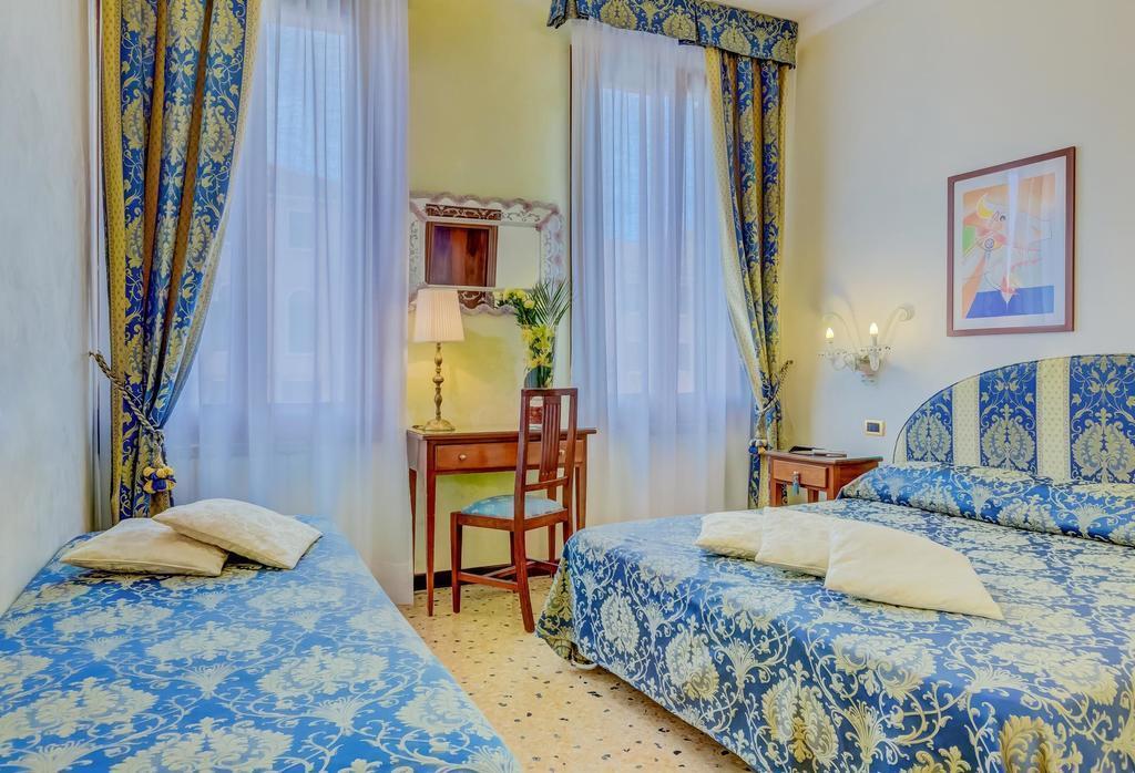 Hotel Hesperia 3* суреті