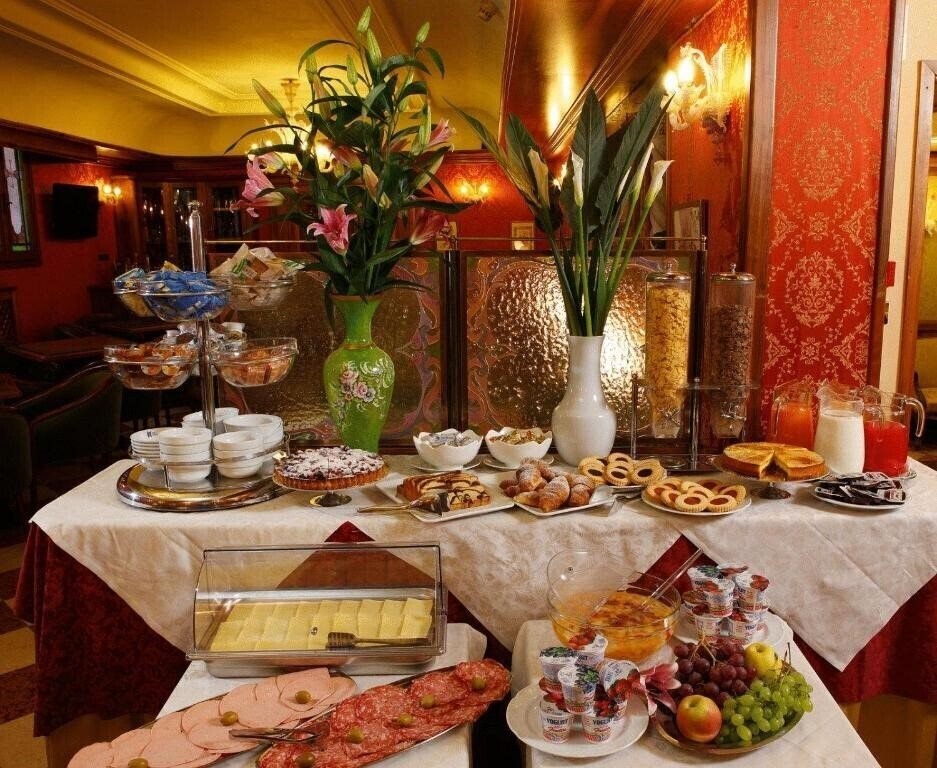 Castello (Venice) 3* суреті