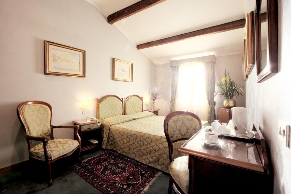 Pausania 3* суреті