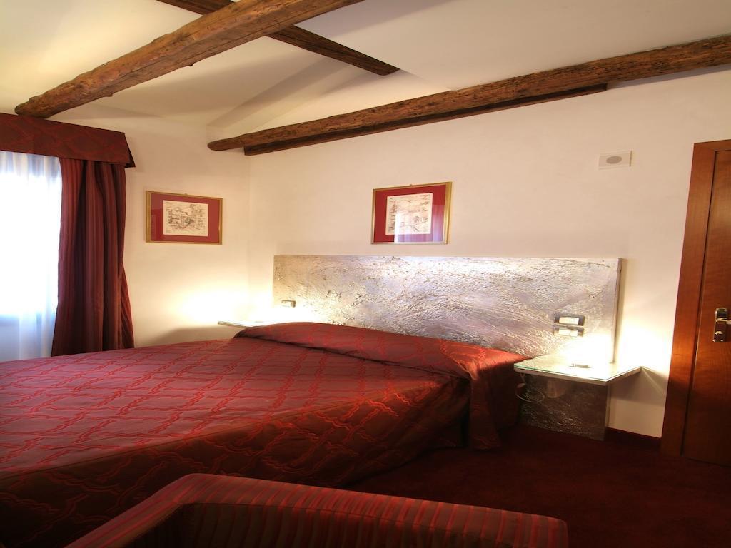 Фотография San Sebastiano Garden 4*