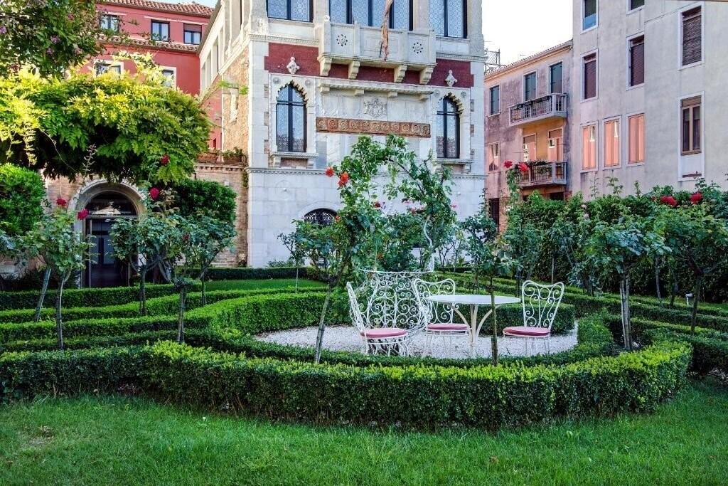 Отель Ca' Nigra Lagoon Resort 4*